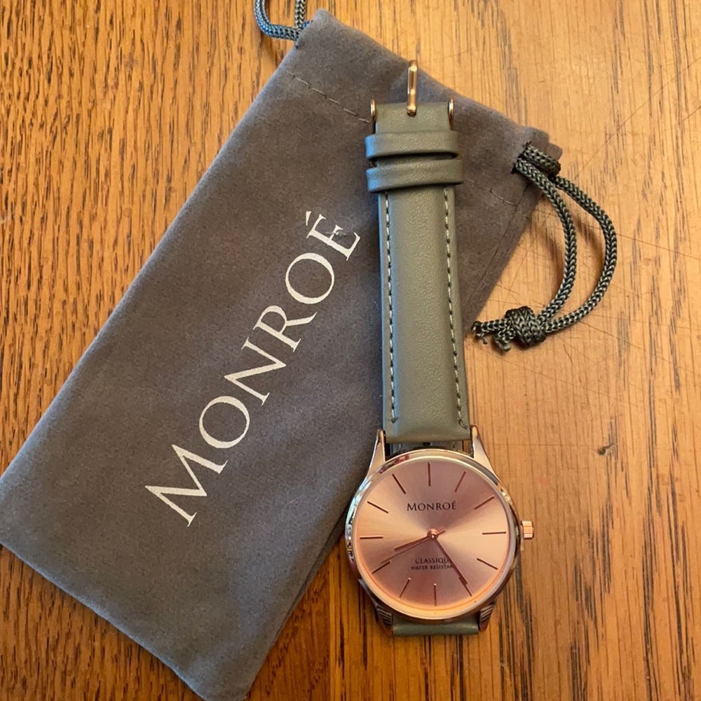 Monroe Classique Watch in Sunburst Solerose